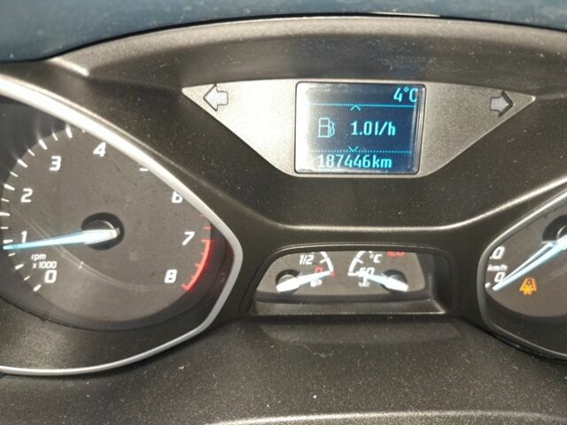 Білий Форд Сі-Макс, об'ємом двигуна 1.6 л та пробігом 190 тис. км за 7500 $, фото 2 на Automoto.ua