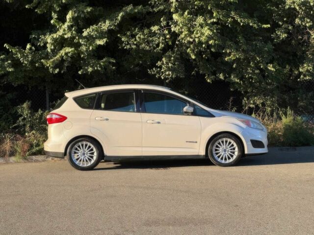 Білий Форд Сі-Макс, об'ємом двигуна 2 л та пробігом 89 тис. км за 6700 $, фото 7 на Automoto.ua