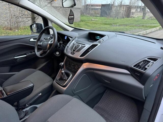 Білий Форд Сі-Макс, об'ємом двигуна 0 л та пробігом 63 тис. км за 6200 $, фото 11 на Automoto.ua