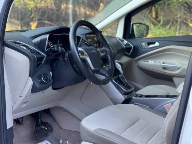 Білий Форд Сі-Макс, об'ємом двигуна 2 л та пробігом 89 тис. км за 6700 $, фото 9 на Automoto.ua