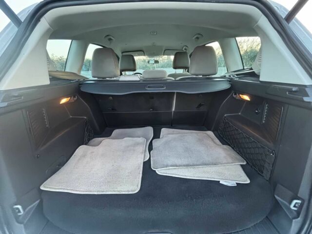 Білий Форд Сі-Макс, об'ємом двигуна 2 л та пробігом 80 тис. км за 7560 $, фото 14 на Automoto.ua