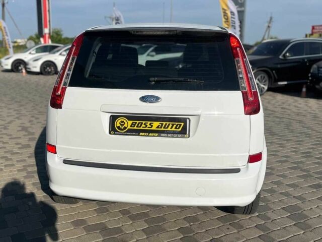 Белый Форд Си-Макс, объемом двигателя 1.6 л и пробегом 130 тыс. км за 6000 $, фото 5 на Automoto.ua