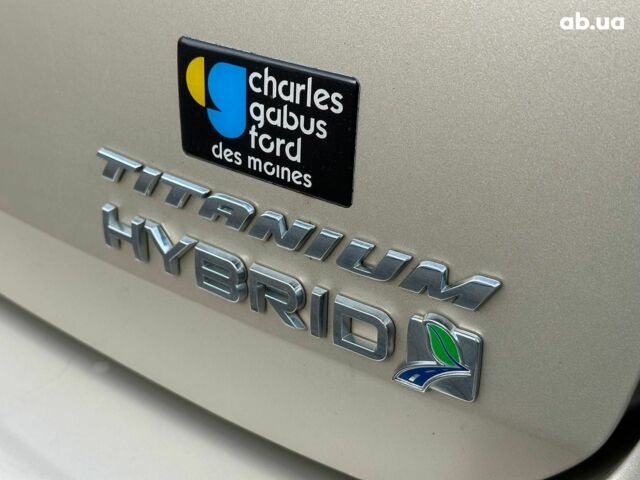 Бежевый Форд Си-Макс, объемом двигателя 2 л и пробегом 228 тыс. км за 15490 $, фото 17 на Automoto.ua