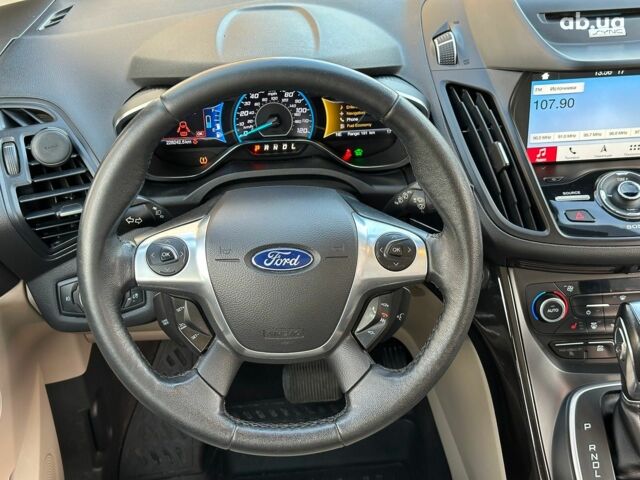 Бежевый Форд Си-Макс, объемом двигателя 2 л и пробегом 228 тыс. км за 15490 $, фото 22 на Automoto.ua