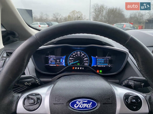 Бежевый Форд Си-Макс, объемом двигателя 2 л и пробегом 173 тыс. км за 10500 $, фото 27 на Automoto.ua