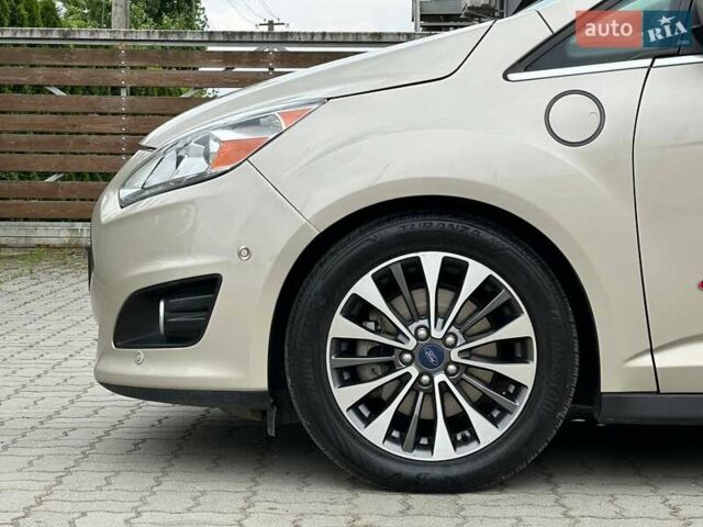 Бежевий Форд Сі-Макс, об'ємом двигуна 2 л та пробігом 167 тис. км за 14250 $, фото 22 на Automoto.ua