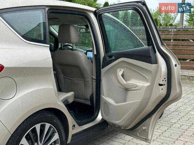 Бежевий Форд Сі-Макс, об'ємом двигуна 2 л та пробігом 167 тис. км за 14250 $, фото 51 на Automoto.ua