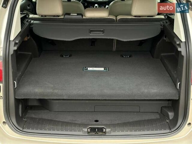 Бежевий Форд Сі-Макс, об'ємом двигуна 2 л та пробігом 167 тис. км за 14250 $, фото 84 на Automoto.ua