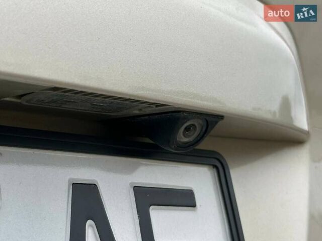 Бежевий Форд Сі-Макс, об'ємом двигуна 2 л та пробігом 162 тис. км за 14250 $, фото 80 на Automoto.ua
