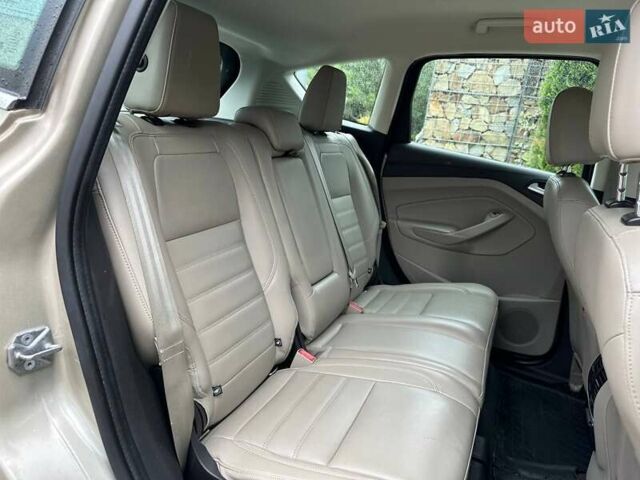 Бежевий Форд Сі-Макс, об'ємом двигуна 2 л та пробігом 167 тис. км за 14250 $, фото 56 на Automoto.ua