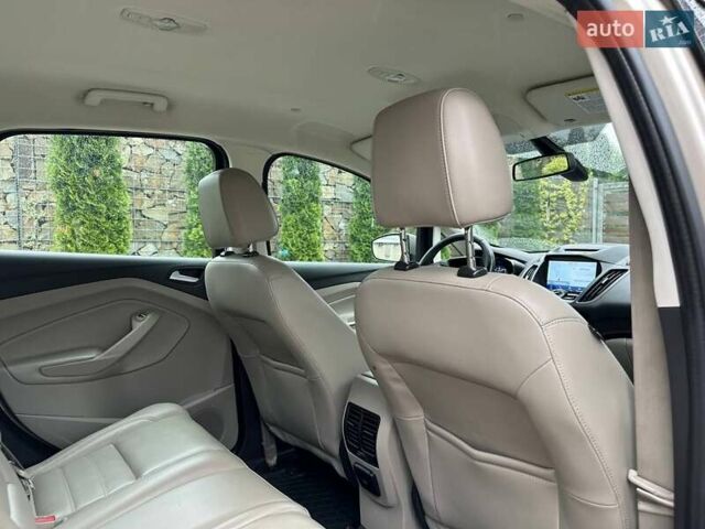 Бежевий Форд Сі-Макс, об'ємом двигуна 2 л та пробігом 167 тис. км за 14250 $, фото 53 на Automoto.ua