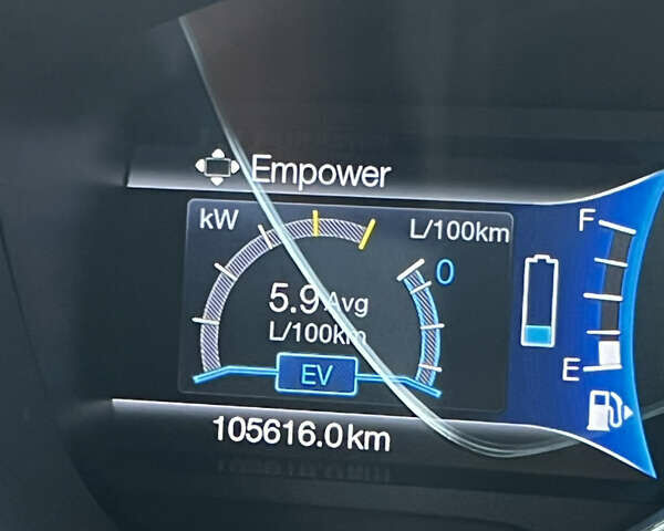 Бежевий Форд Сі-Макс, об'ємом двигуна 2 л та пробігом 105 тис. км за 14399 $, фото 47 на Automoto.ua
