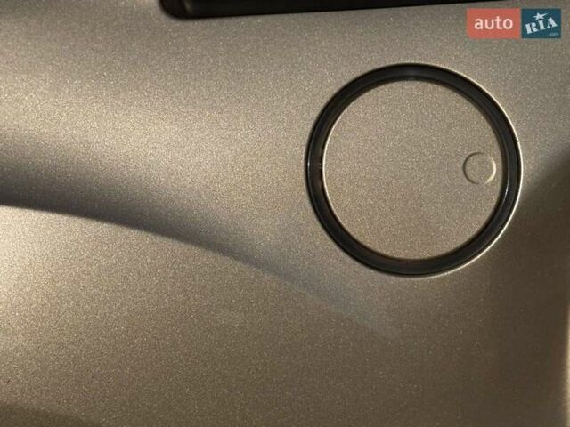 Бежевий Форд Сі-Макс, об'ємом двигуна 2 л та пробігом 120 тис. км за 9200 $, фото 8 на Automoto.ua