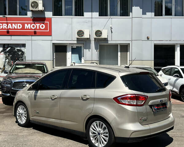 Бежевий Форд Сі-Макс, об'ємом двигуна 2 л та пробігом 105 тис. км за 14399 $, фото 13 на Automoto.ua