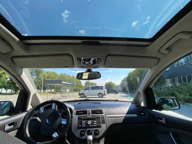 Бежевый Форд Си-Макс, объемом двигателя 1.6 л и пробегом 172 тыс. км за 6300 $, фото 3 на Automoto.ua