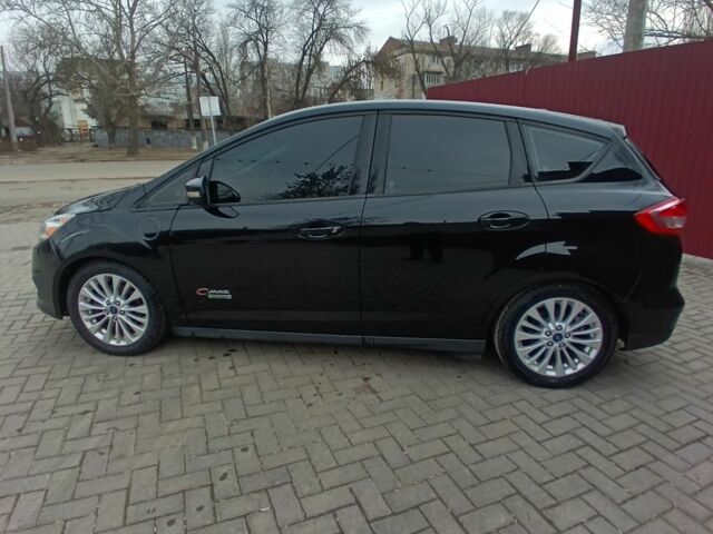 Черный Форд Си-Макс, объемом двигателя 2 л и пробегом 148 тыс. км за 12500 $, фото 4 на Automoto.ua