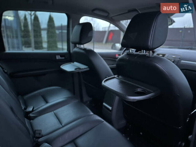 Чорний Форд Сі-Макс, об'ємом двигуна 2 л та пробігом 243 тис. км за 5500 $, фото 35 на Automoto.ua