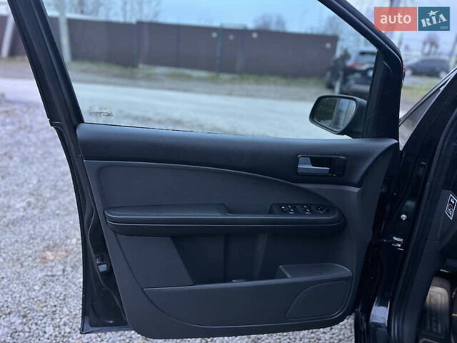 Чорний Форд Сі-Макс, об'ємом двигуна 2 л та пробігом 243 тис. км за 5500 $, фото 18 на Automoto.ua