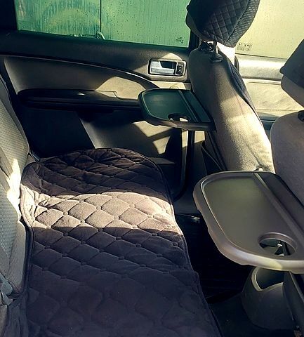 Чорний Форд Сі-Макс, об'ємом двигуна 1.6 л та пробігом 313 тис. км за 5000 $, фото 5 на Automoto.ua