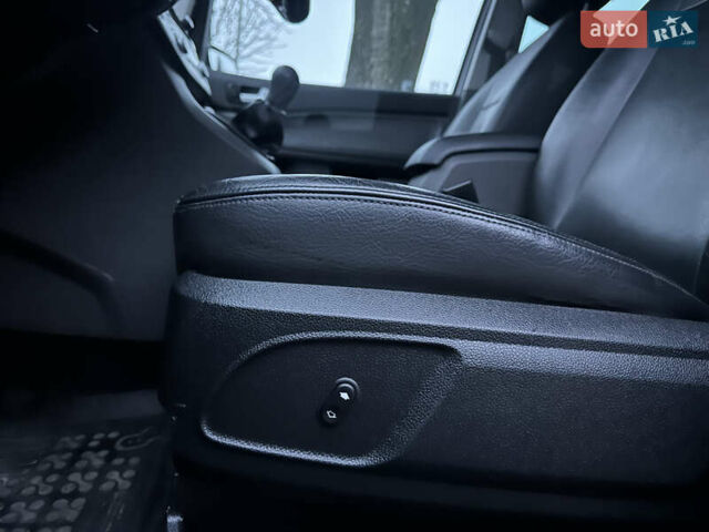 Чорний Форд Сі-Макс, об'ємом двигуна 2 л та пробігом 243 тис. км за 5500 $, фото 27 на Automoto.ua