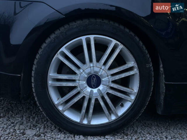 Чорний Форд Сі-Макс, об'ємом двигуна 2 л та пробігом 243 тис. км за 5500 $, фото 49 на Automoto.ua