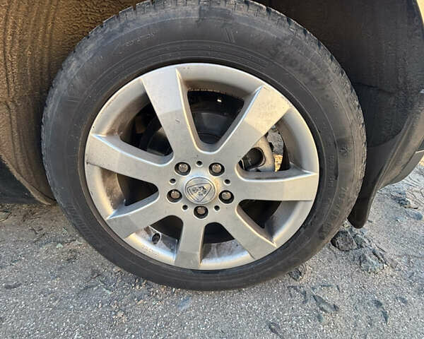 Чорний Форд Сі-Макс, об'ємом двигуна 1.6 л та пробігом 338 тис. км за 3500 $, фото 23 на Automoto.ua