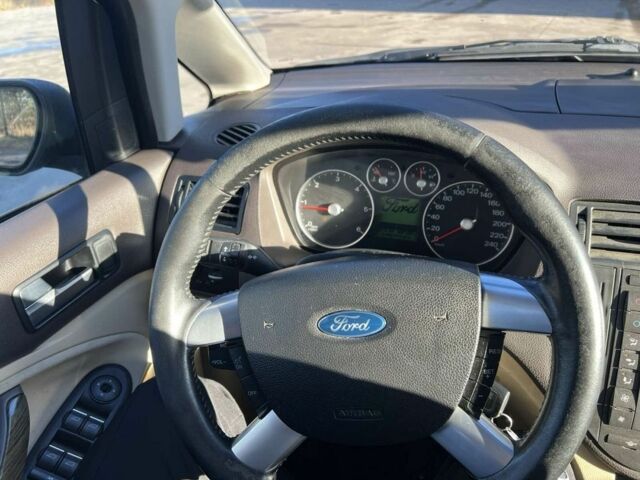 Чорний Форд Сі-Макс, об'ємом двигуна 2 л та пробігом 318 тис. км за 5500 $, фото 7 на Automoto.ua