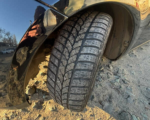 Чорний Форд Сі-Макс, об'ємом двигуна 1.6 л та пробігом 338 тис. км за 3500 $, фото 22 на Automoto.ua