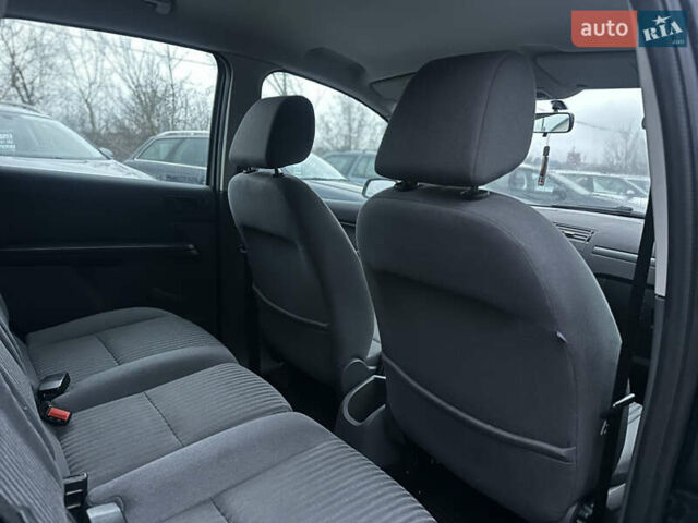 Черный Форд Си-Макс, объемом двигателя 1.6 л и пробегом 208 тыс. км за 5200 $, фото 32 на Automoto.ua