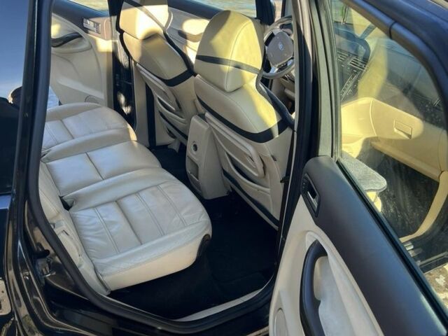 Чорний Форд Сі-Макс, об'ємом двигуна 2 л та пробігом 318 тис. км за 5500 $, фото 5 на Automoto.ua