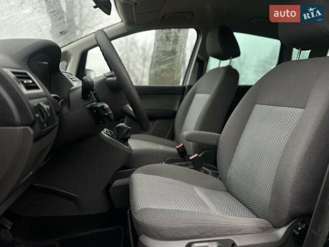 Чорний Форд Сі-Макс, об'ємом двигуна 1.8 л та пробігом 260 тис. км за 5000 $, фото 22 на Automoto.ua