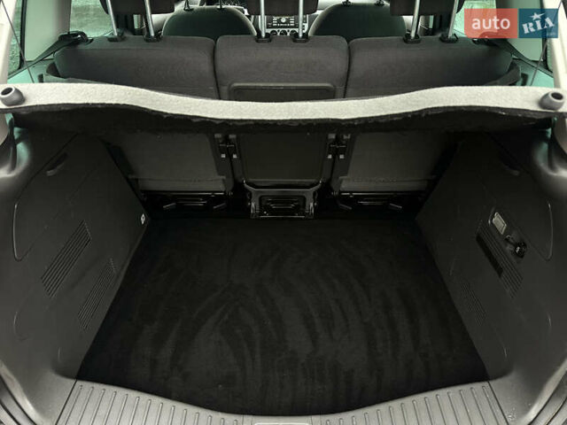 Чорний Форд Сі-Макс, об'ємом двигуна 1.8 л та пробігом 260 тис. км за 5000 $, фото 45 на Automoto.ua