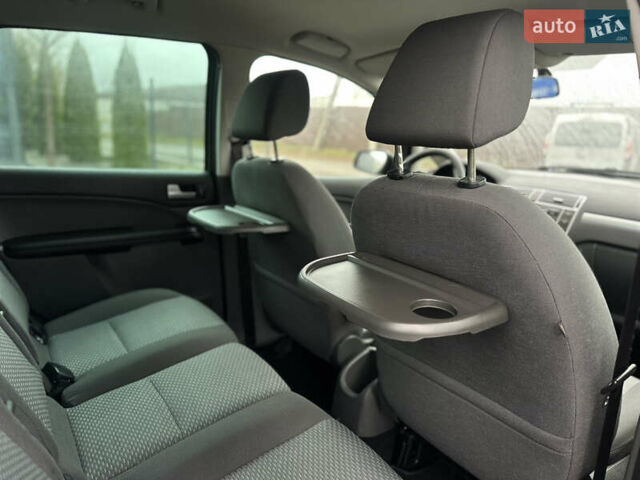 Чорний Форд Сі-Макс, об'ємом двигуна 1.8 л та пробігом 260 тис. км за 5000 $, фото 32 на Automoto.ua