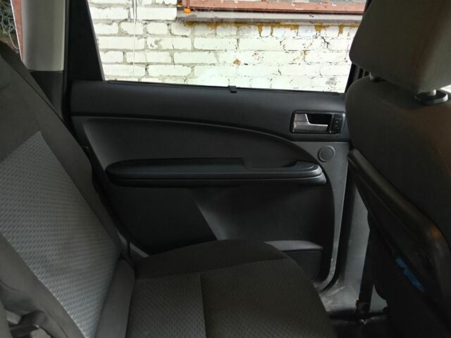 Чорний Форд Сі-Макс, об'ємом двигуна 1.6 л та пробігом 332 тис. км за 4100 $, фото 12 на Automoto.ua