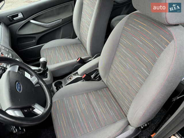 Черный Форд Си-Макс, объемом двигателя 1.8 л и пробегом 186 тыс. км за 6200 $, фото 16 на Automoto.ua