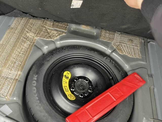 Чорний Форд Сі-Макс, об'ємом двигуна 1.8 л та пробігом 251 тис. км за 4950 $, фото 5 на Automoto.ua