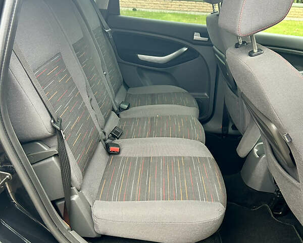 Черный Форд Си-Макс, объемом двигателя 1.8 л и пробегом 253 тыс. км за 5150 $, фото 41 на Automoto.ua