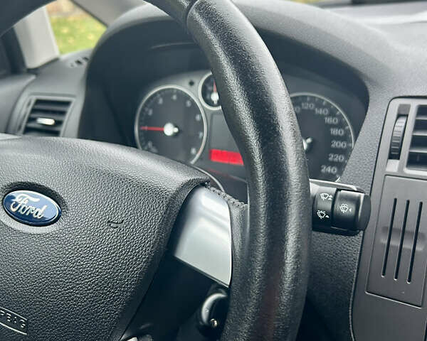 Черный Форд Си-Макс, объемом двигателя 1.8 л и пробегом 253 тыс. км за 5150 $, фото 35 на Automoto.ua