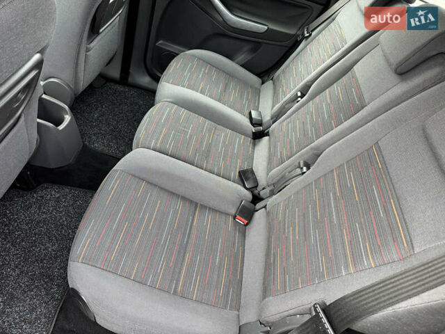 Черный Форд Си-Макс, объемом двигателя 1.8 л и пробегом 186 тыс. км за 6200 $, фото 22 на Automoto.ua