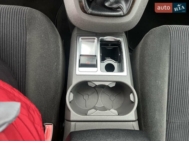Чорний Форд Сі-Макс, об'ємом двигуна 1.8 л та пробігом 183 тис. км за 5700 $, фото 18 на Automoto.ua