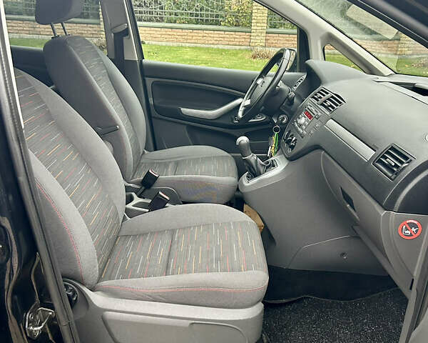 Черный Форд Си-Макс, объемом двигателя 1.8 л и пробегом 253 тыс. км за 5150 $, фото 38 на Automoto.ua