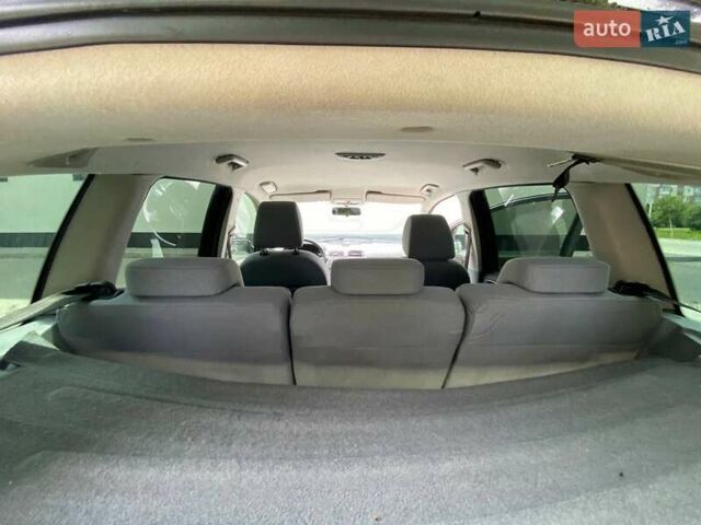 Черный Форд Си-Макс, объемом двигателя 1.6 л и пробегом 302 тыс. км за 4550 $, фото 32 на Automoto.ua