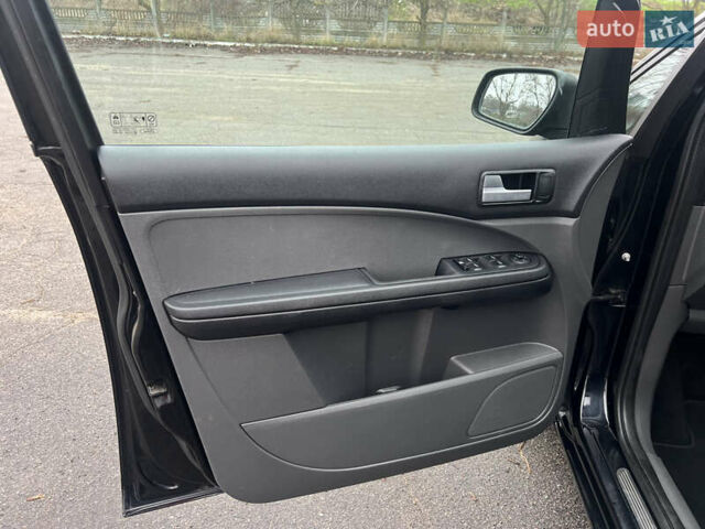 Чорний Форд Сі-Макс, об'ємом двигуна 1.8 л та пробігом 183 тис. км за 5700 $, фото 14 на Automoto.ua