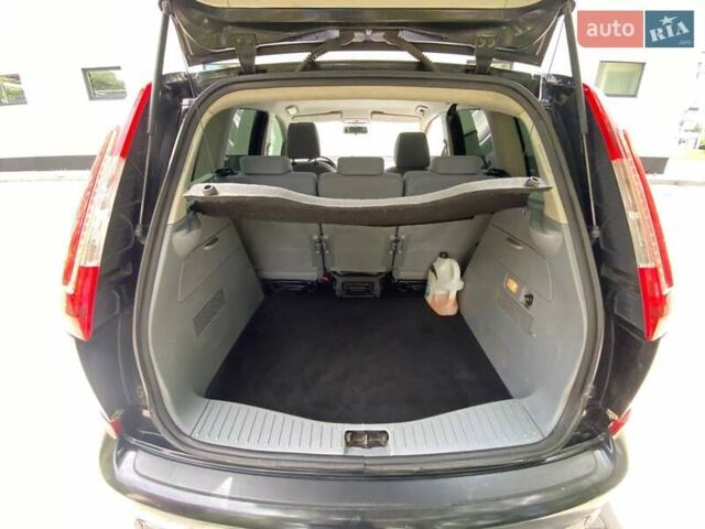 Черный Форд Си-Макс, объемом двигателя 1.6 л и пробегом 302 тыс. км за 4550 $, фото 34 на Automoto.ua