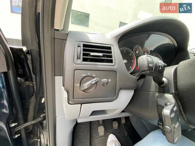 Черный Форд Си-Макс, объемом двигателя 1.6 л и пробегом 302 тыс. км за 4550 $, фото 37 на Automoto.ua