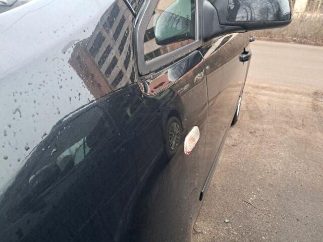 Черный Форд Си-Макс, объемом двигателя 1.6 л и пробегом 230 тыс. км за 5300 $, фото 3 на Automoto.ua