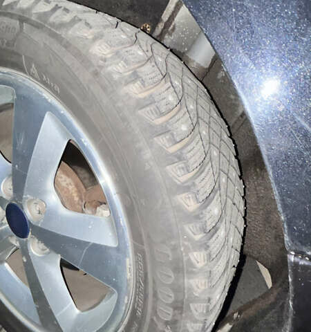 Чорний Форд Сі-Макс, об'ємом двигуна 1.6 л та пробігом 380 тис. км за 5500 $, фото 7 на Automoto.ua