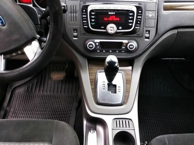 Черный Форд Си-Макс, объемом двигателя 2 л и пробегом 220 тыс. км за 4500 $, фото 2 на Automoto.ua