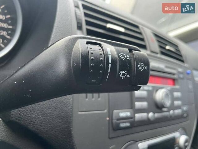 Черный Форд Си-Макс, объемом двигателя 1.8 л и пробегом 195 тыс. км за 5790 $, фото 20 на Automoto.ua