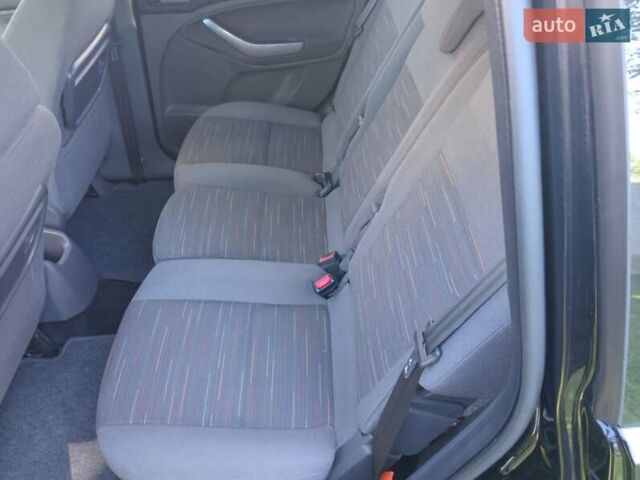 Форд Си-Макс 2008 в Дубно на Automoto.ua Черный Форд Си-Макс, объемом двигателя 1.8 л и пробегом 203 тыс. км за 5499 $, фото 16 на Automoto.ua